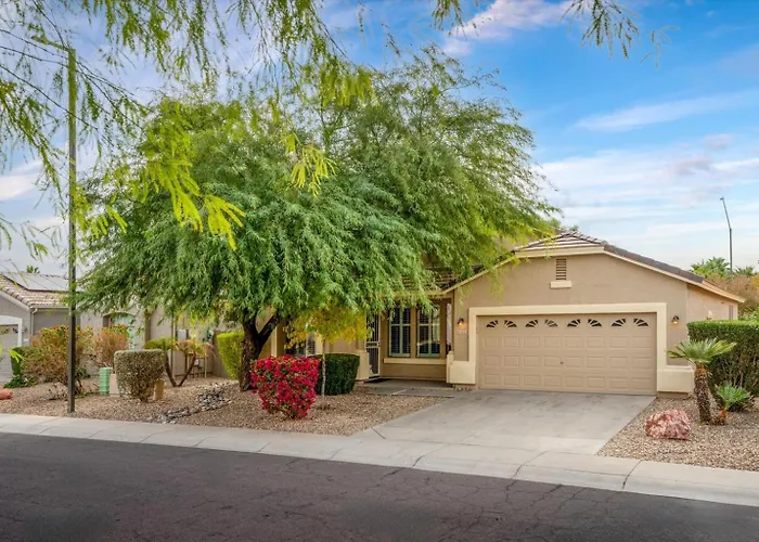 4-br With A Private Heated Pool Holiday home Litchfield Park