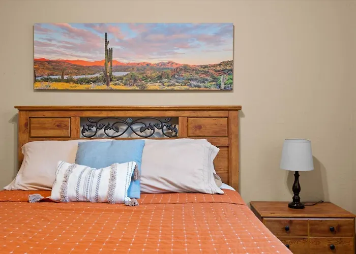 Holiday home 4-br With A Private Heated Pool *